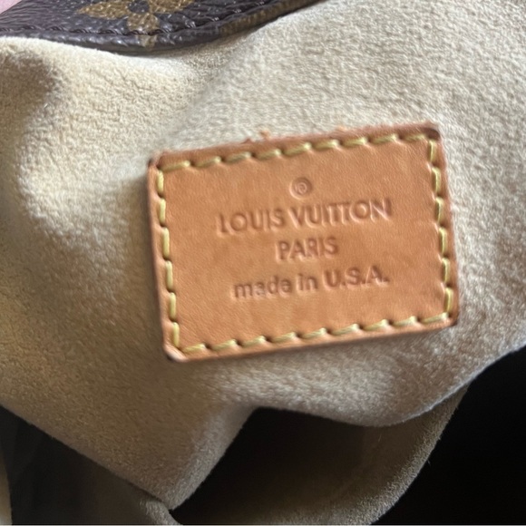 Authentic Louis Vuitton Artsy MM - Picture 4 of 10